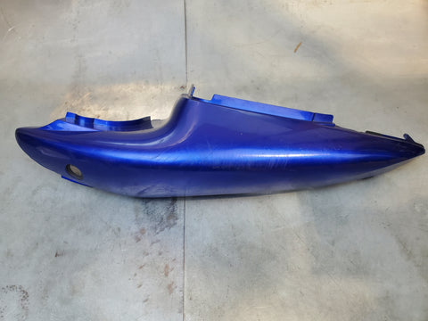 left tail fairing scratched yc2 blue 1g