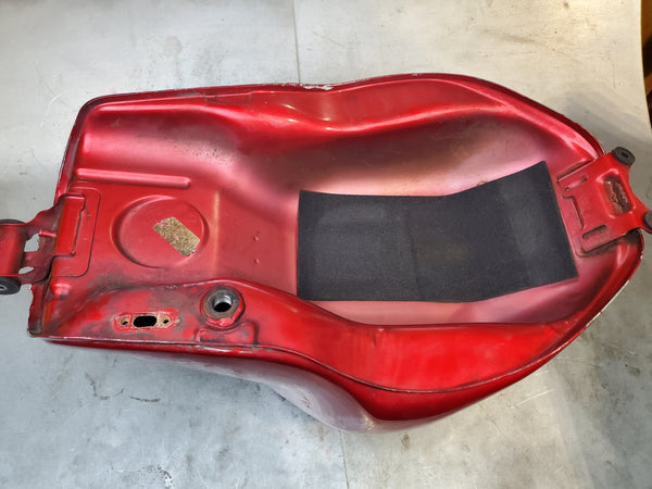 gas tank red 19A for 1g sv650 99-02