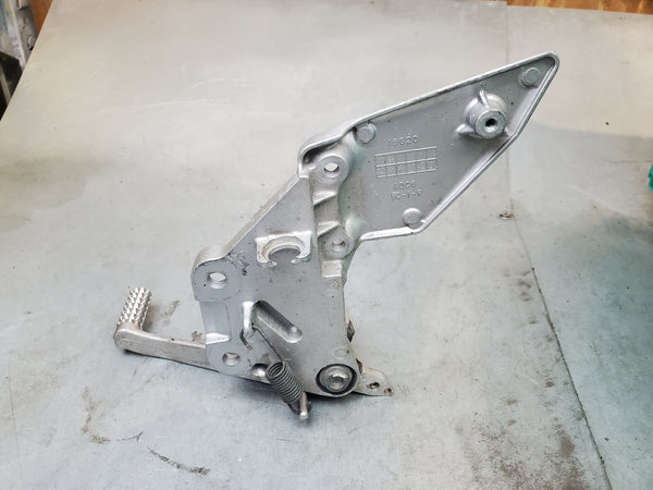 right rearset with peg and brake lever 2g S sv650/sv1000 03+