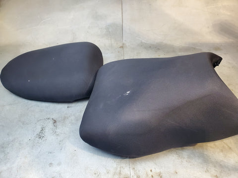 rider and passenger seat rewrapped 1g sv650 99-02